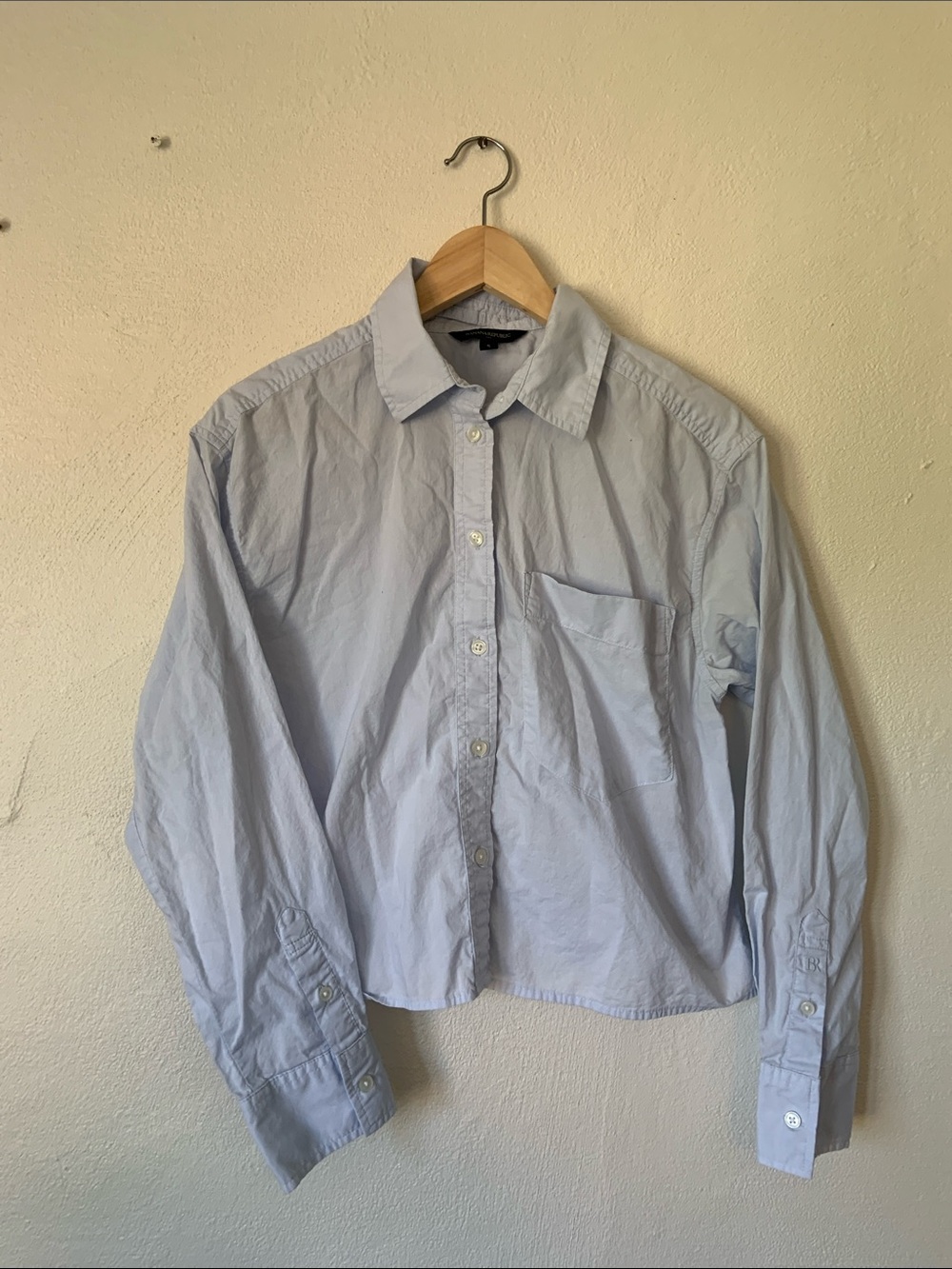 Light Blue Cropped Classic Button-Down Shirt